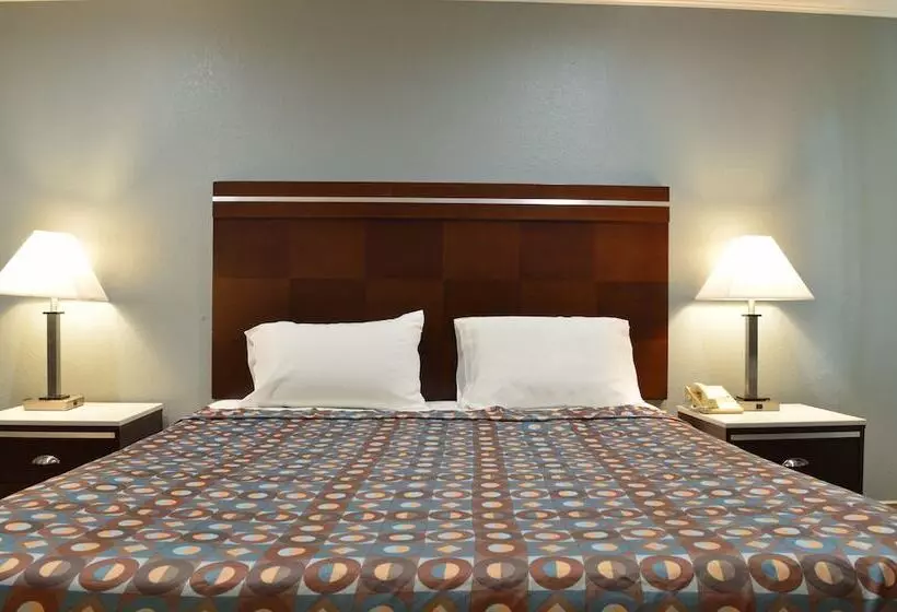 ホテル Welcome Inn Corona