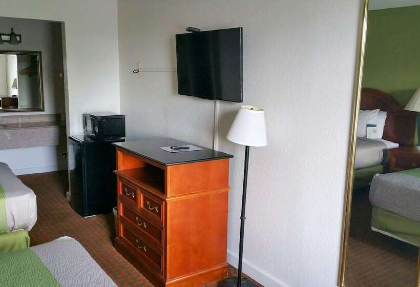 ホテル Red Roof Inn Wildwood, Fl The Villages