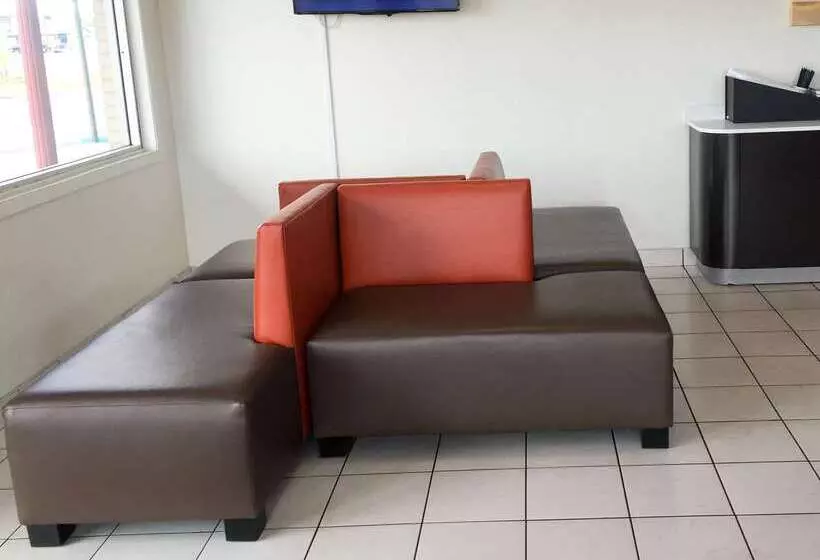 ホテル Red Roof Inn Wildwood, Fl The Villages