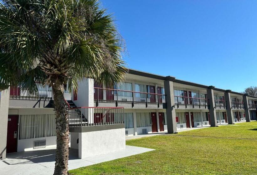 ホテル Red Roof Inn Wildwood, Fl The Villages
