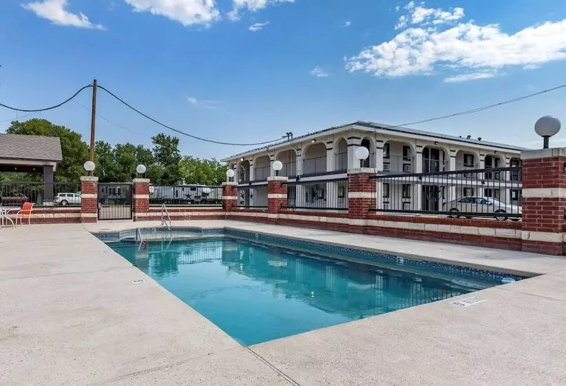 Мотель Quality Inn