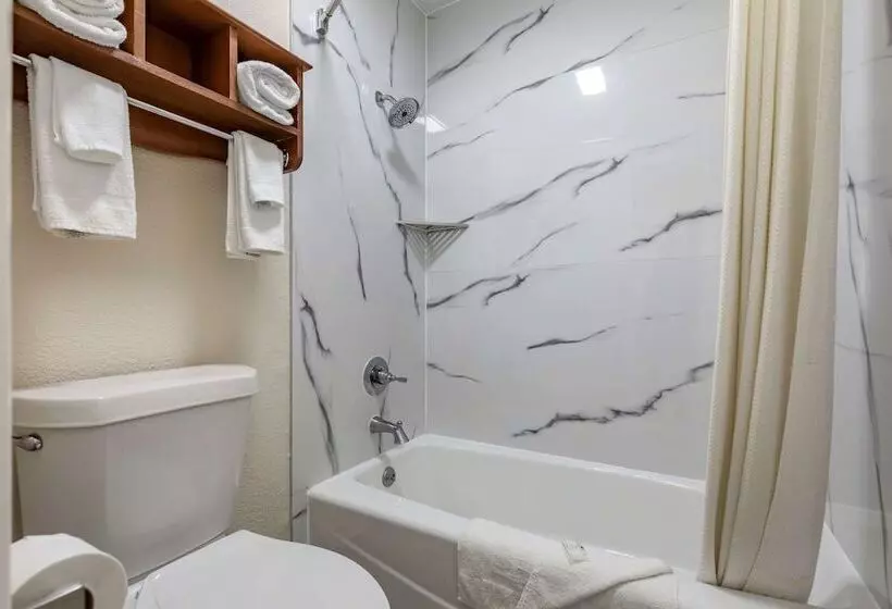 Мотель Quality Inn