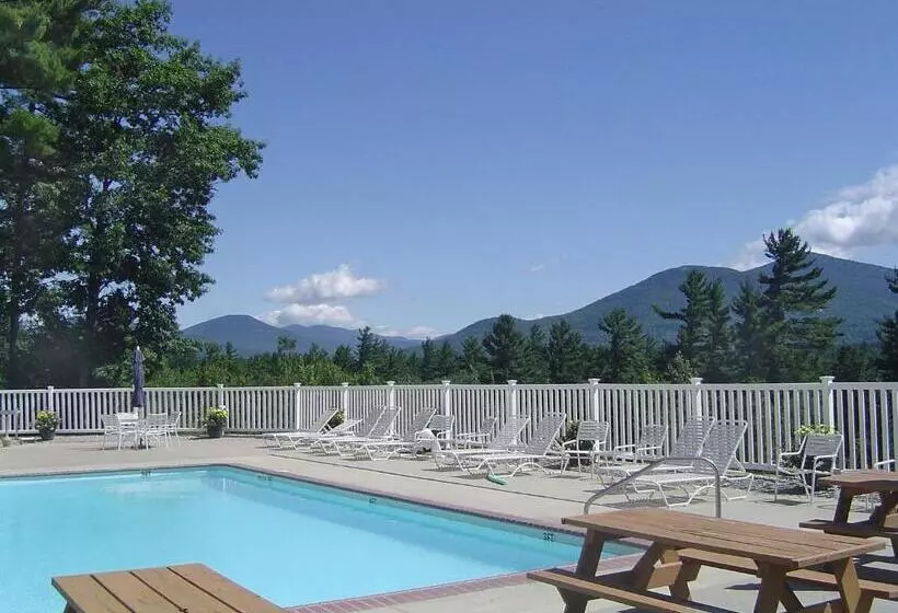 White Mountain Hotel And Resort
