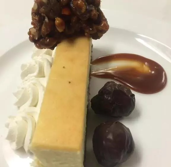 White Mountain Hotel And Resort