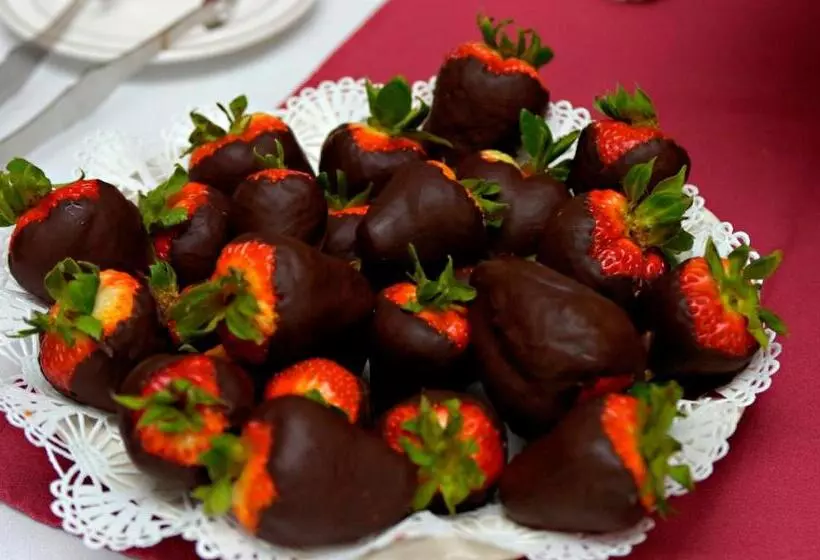 White Mountain Hotel And Resort