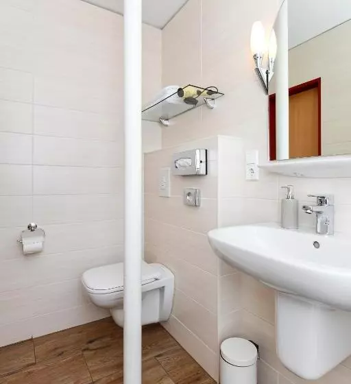 Aamiaismajoitus (B&B) Pension Nordkap