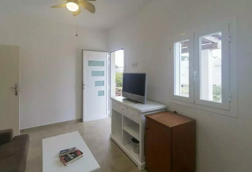 Es Garrovers  Formentera Break