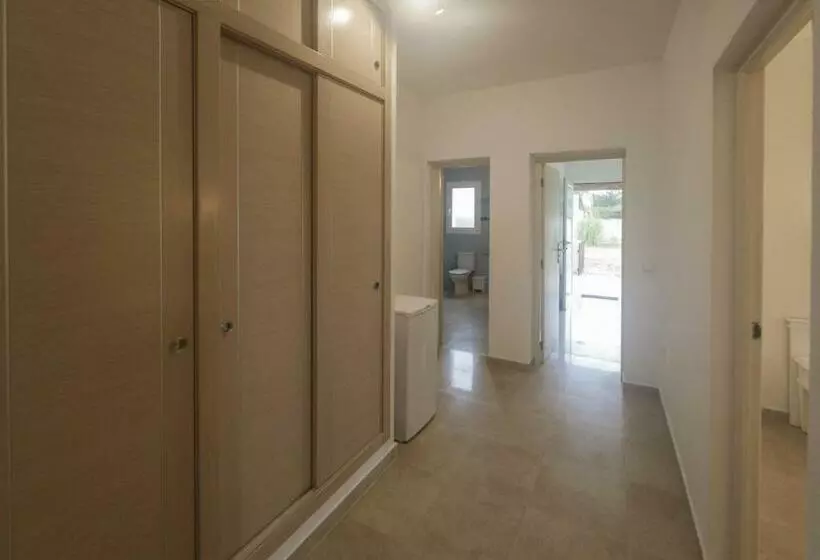 Es Garrovers  Formentera Break