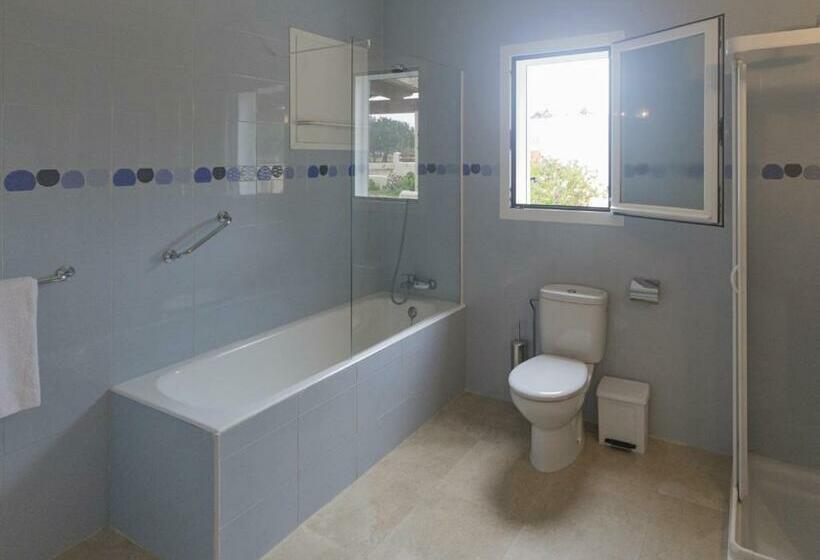 Es Garrovers  Formentera Break