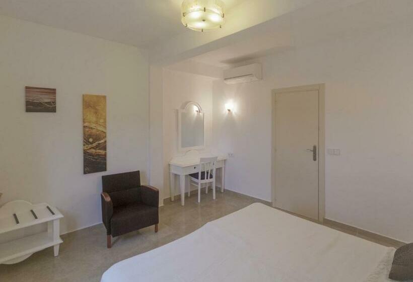 Es Garrovers  Formentera Break