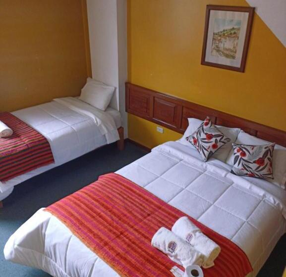 הוסטל Huaraz Center Hostal