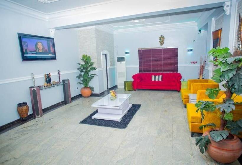 هتل Arriva Suites