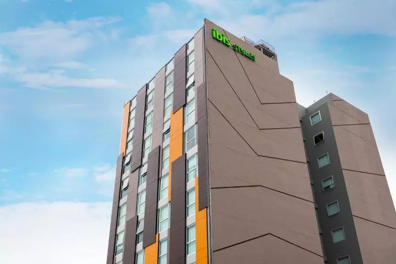 ホテル Ibis Styles Lima Benavides Miraflores