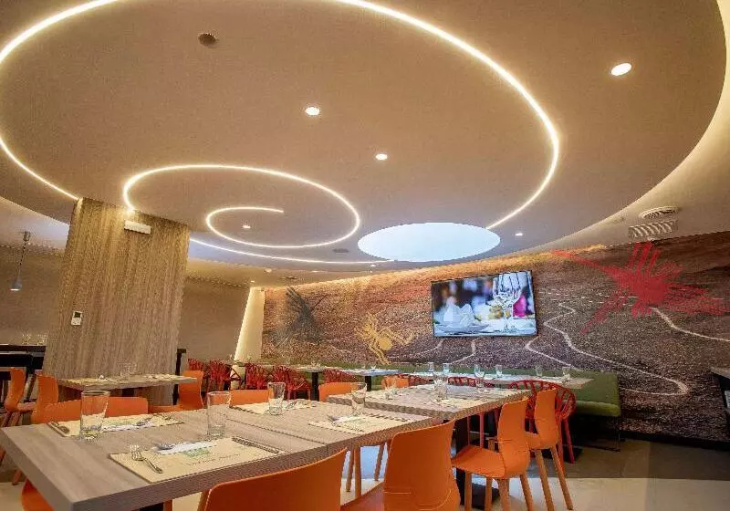 ホテル Ibis Styles Lima Benavides Miraflores