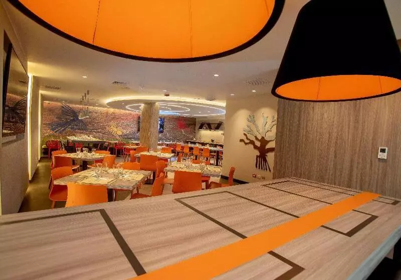ホテル Ibis Styles Lima Benavides Miraflores