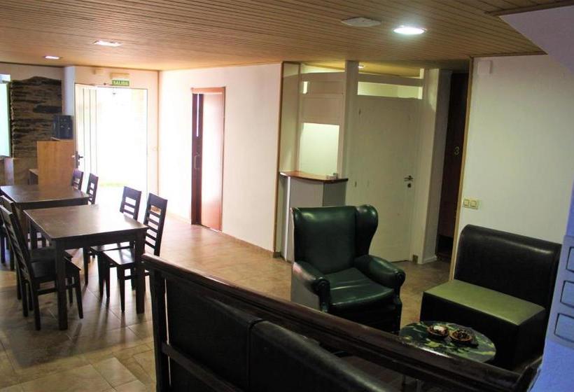 Albergue O Botafumeiro