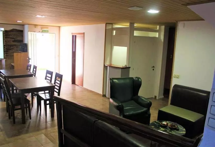 Albergue O Botafumeiro