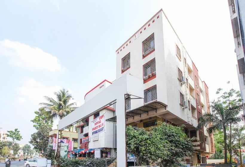 هتل Oyo 70336 Royal Orbit Blue