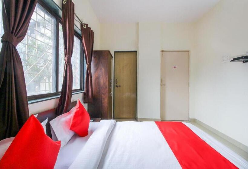 هتل Oyo 70336 Royal Orbit Blue