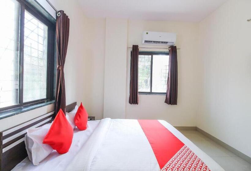 هتل Oyo 70336 Royal Orbit Blue