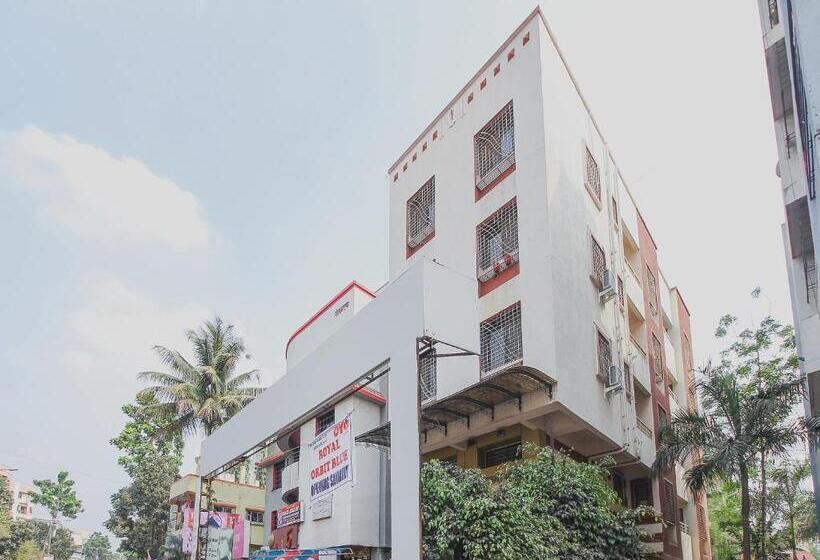 هتل Oyo 70336 Royal Orbit Blue