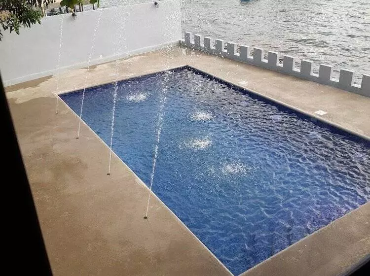 Hotelli Vista Castillo