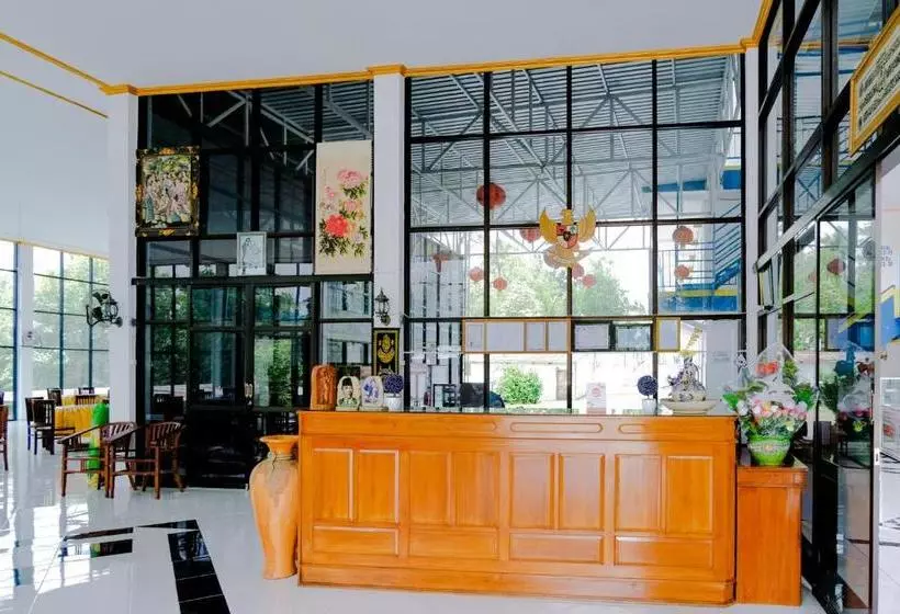 Hotelli Oyo 3128  Lahor Indah