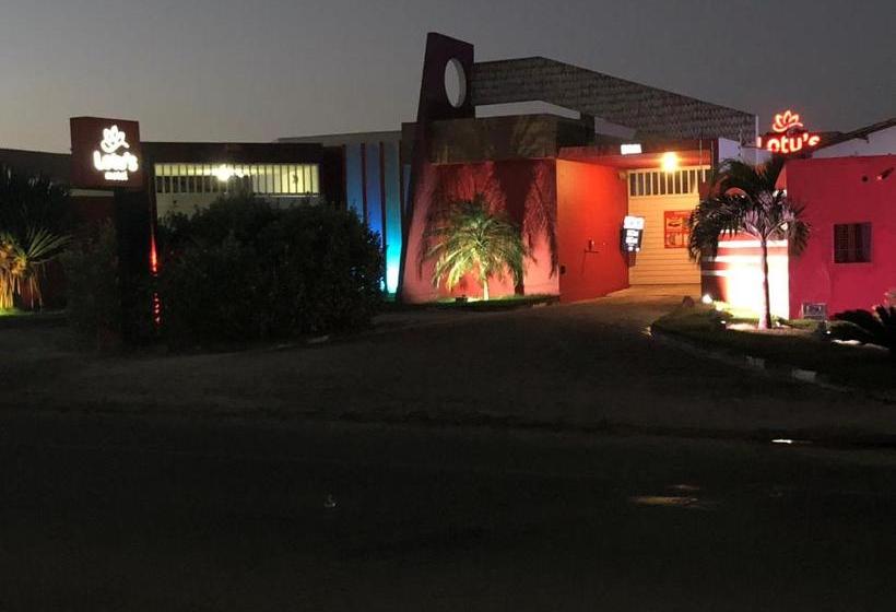 Lotu S Motel