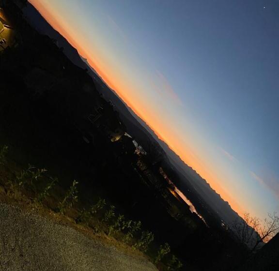 צימר Viverone Lakes