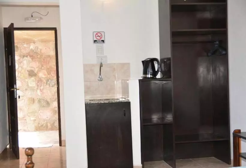 ユースホステル Hospedaje Iruya Mi Pueblo