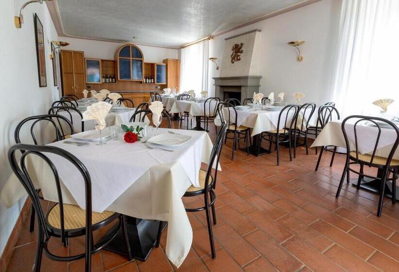 בית מלון כפרי Bellosguardo Resort