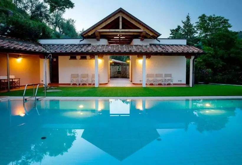 Hotelli Bellosguardo Resort