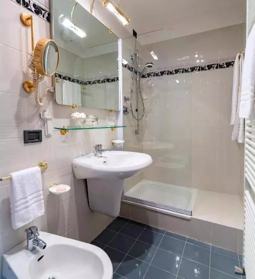 Hotelli Bellosguardo Resort