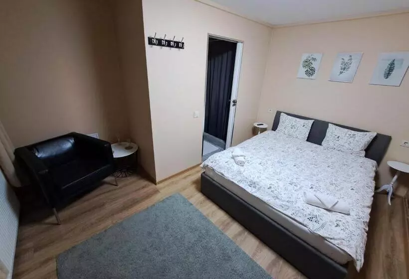 هتل Pušelė