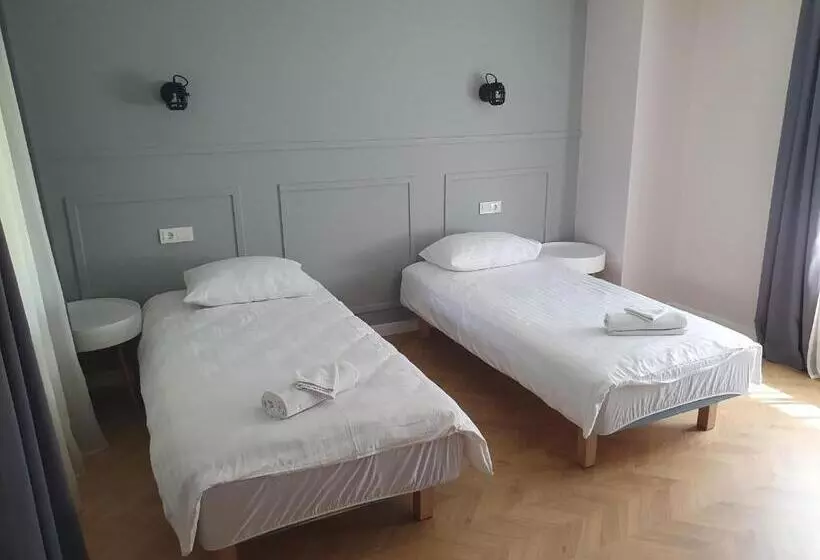 هتل Pušelė
