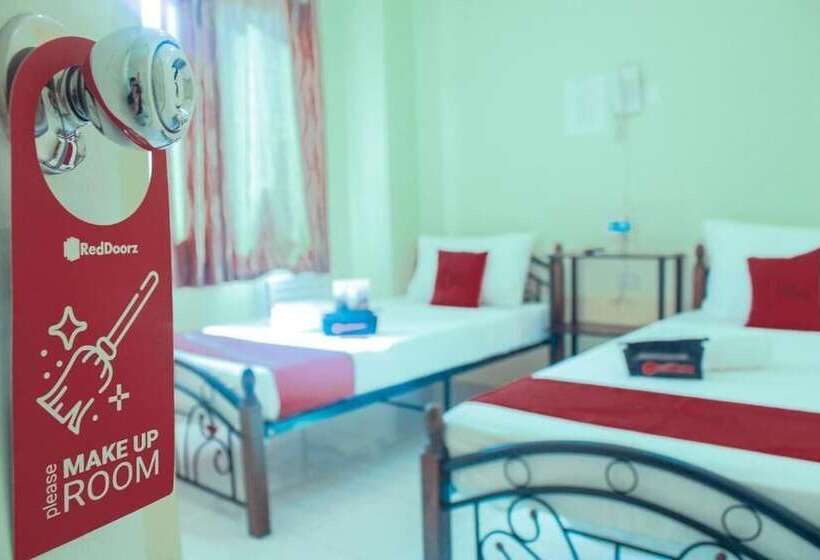 ホテル Reddoorz Near Panglao Municipal Hall