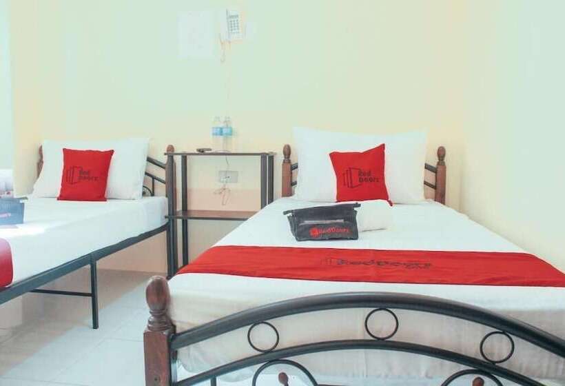 ホテル Reddoorz Near Panglao Municipal Hall