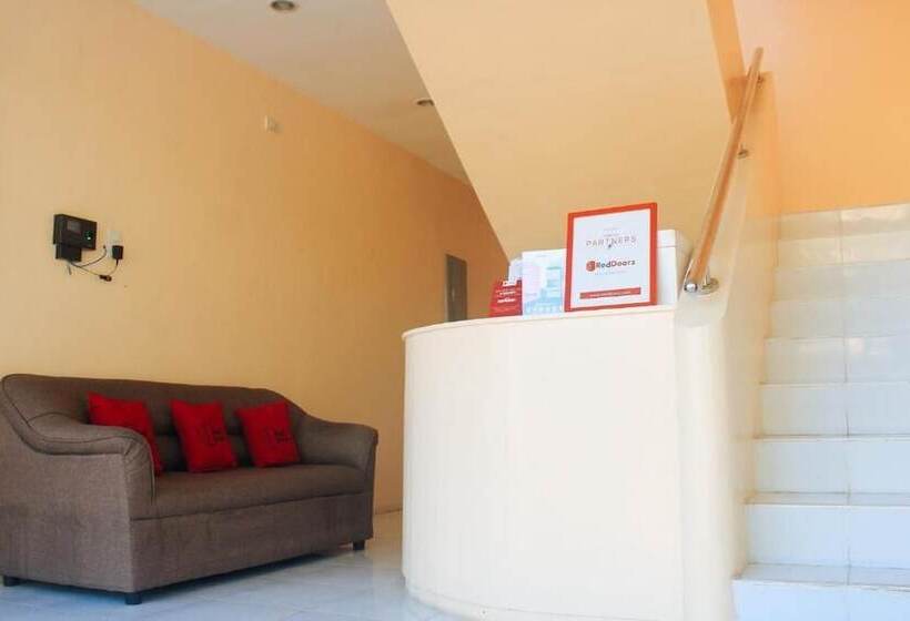 ホテル Reddoorz Near Panglao Municipal Hall
