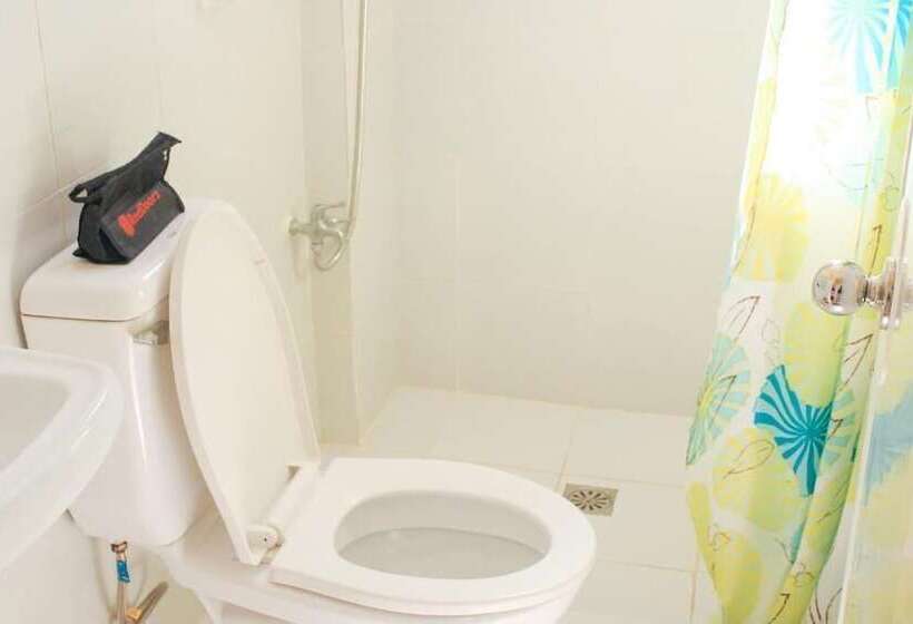 ホテル Reddoorz Near Panglao Municipal Hall