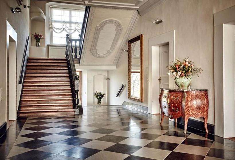 Hotel Schloss Freudental