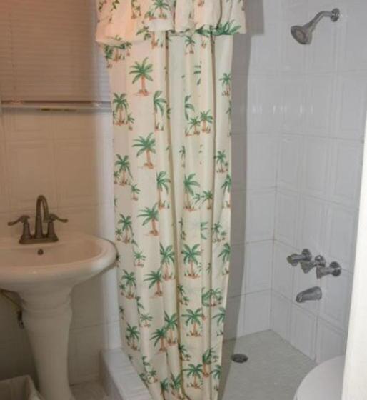 پانسیون Aileen Palm Cove Ja