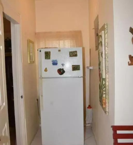 پانسیون Aileen Palm Cove Ja