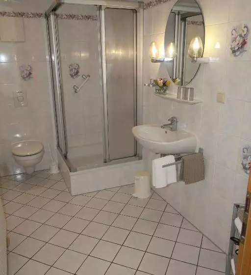 Retkeilymaja Gasthof Tiroler Hof