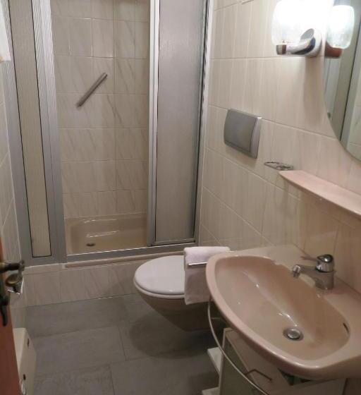 Albergue Gasthof Tiroler Hof