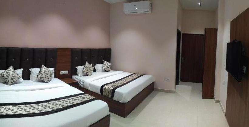 فندق Anchitwalking Distance To Golden Temple