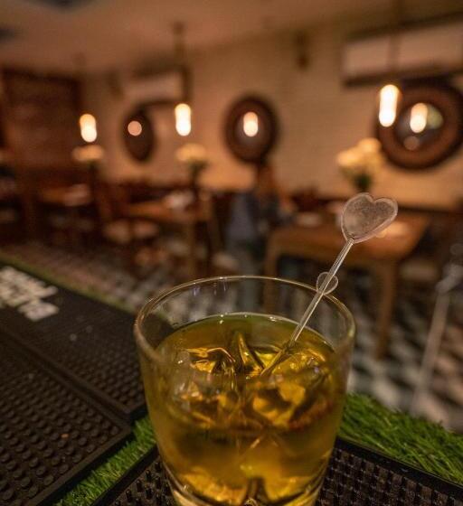 בית מלון כפרי Height View Residency