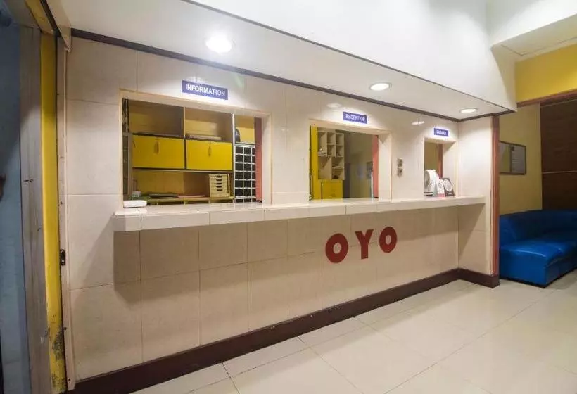 ホテル Oyo 3104 Wisata
