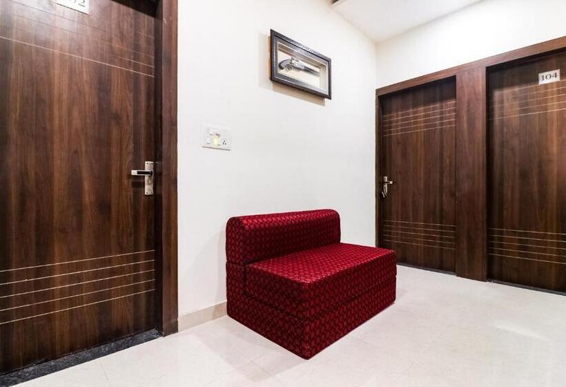 Hotell O Diamond Star