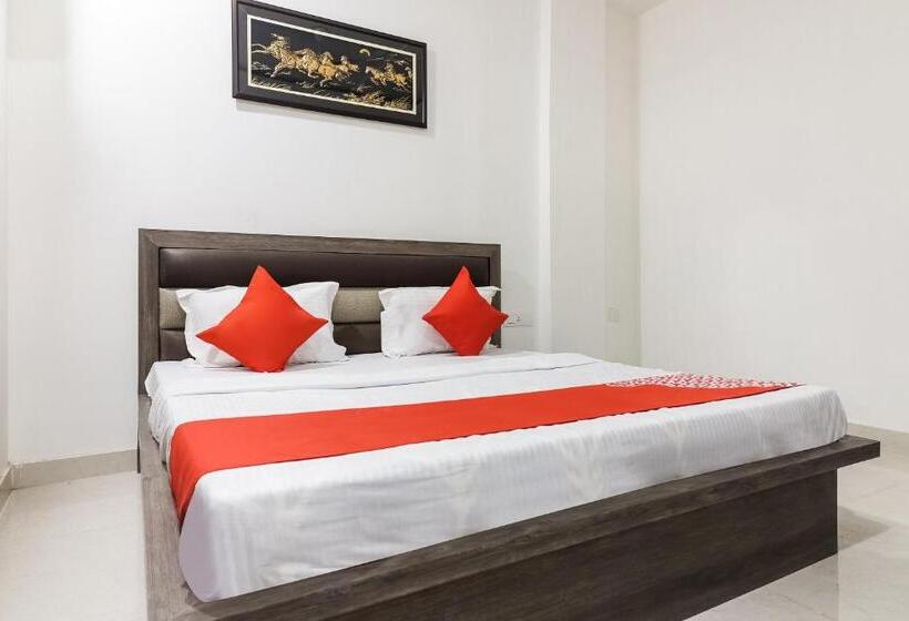 Hotell O Diamond Star