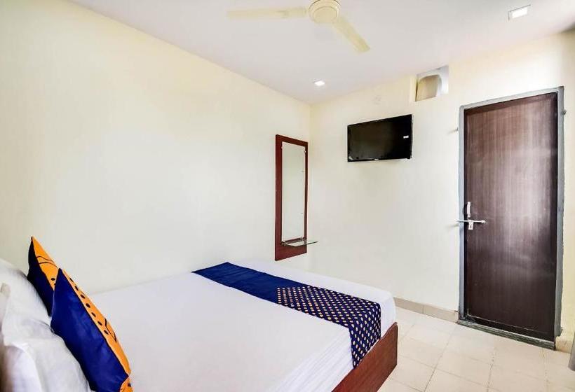 酒店 Spot On 44822 Landmark 4